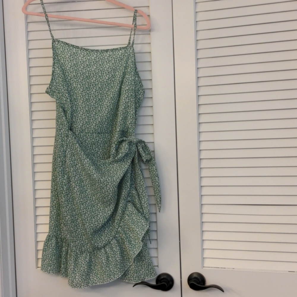 Green and White Ditsy Floral Wrap Dress
